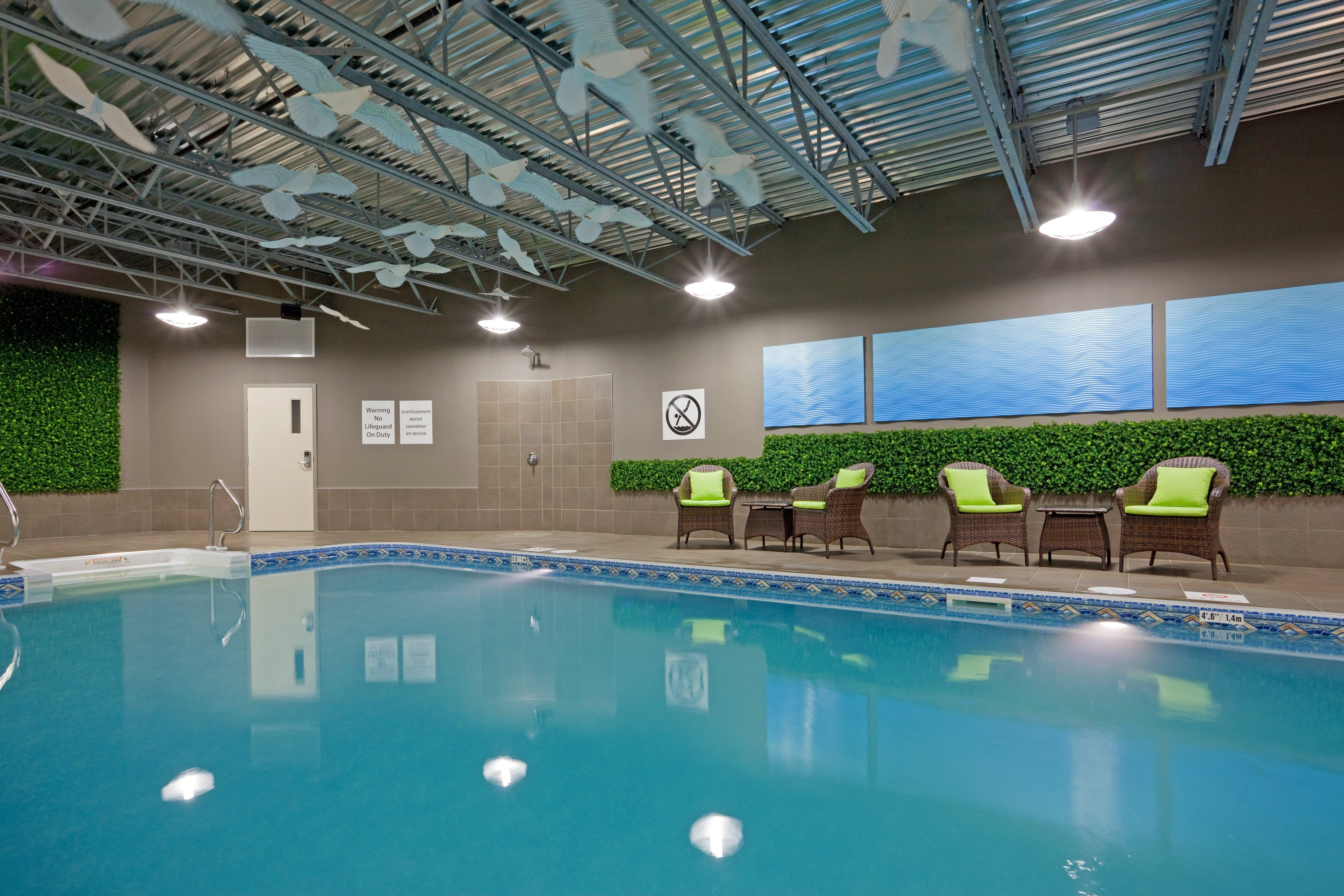 Holiday Inn Express Hotel & Suites Saint - Hyacinthe By Ihg Extérieur photo