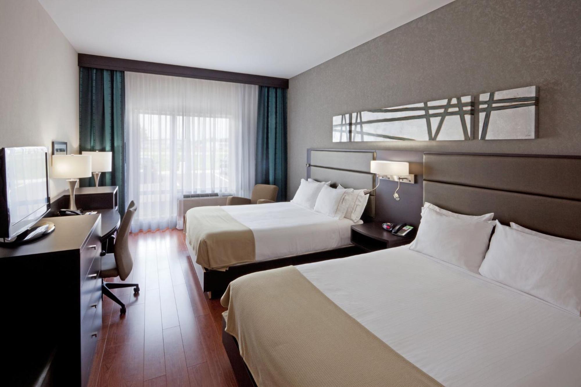 Holiday Inn Express Hotel & Suites Saint - Hyacinthe By Ihg Extérieur photo